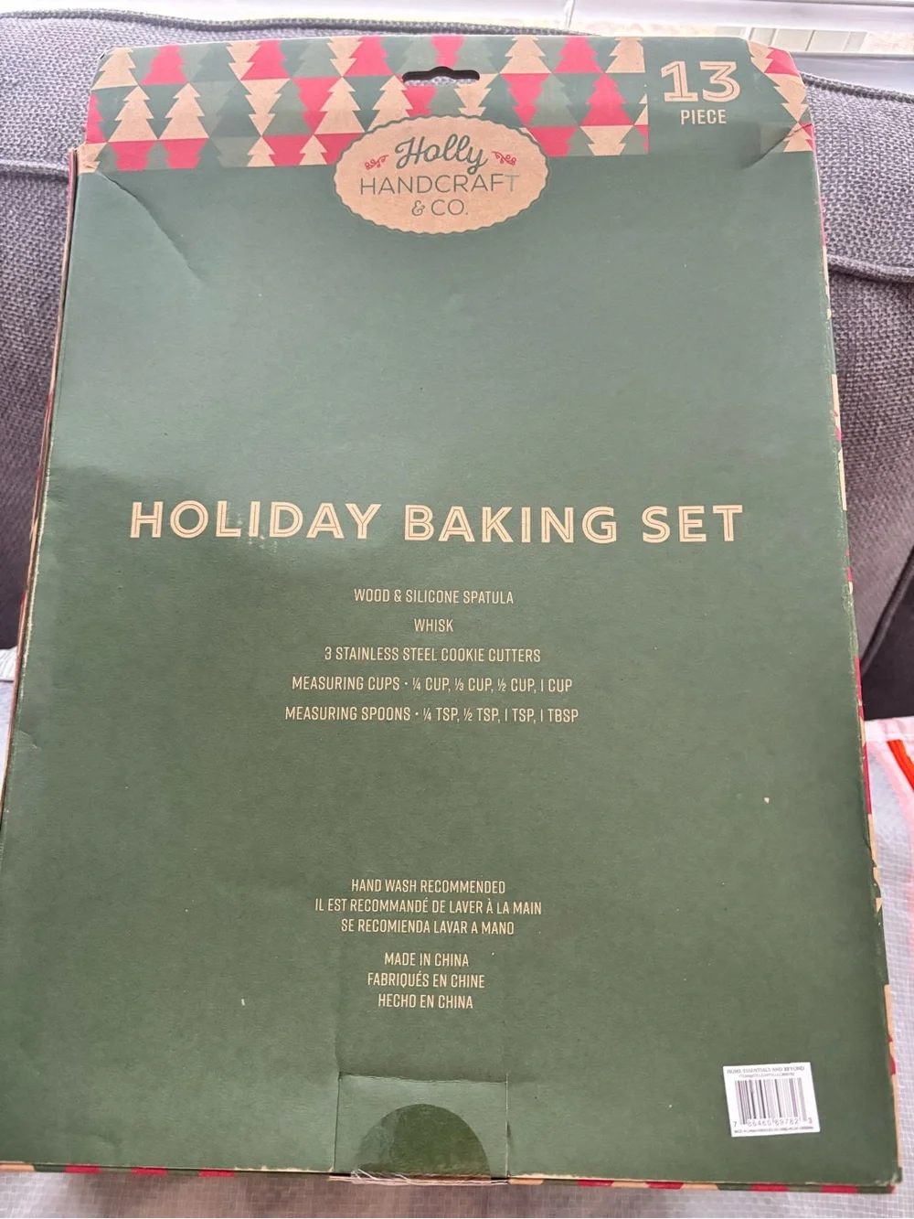 Holly hand craft 13 piece